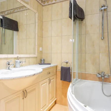 Апартаменты Waterfront Oasis-2 By Interhome