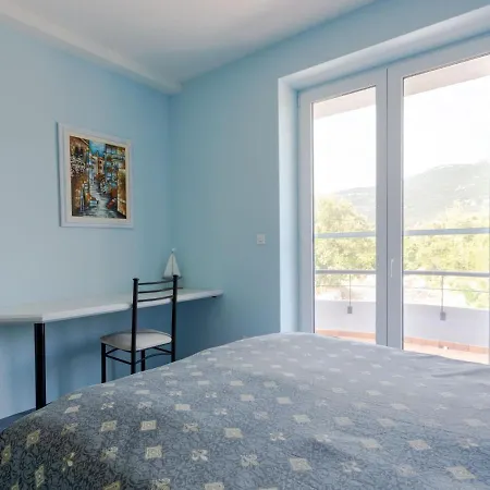 Waterfront Oasis-2 By Interhome Мали-Стон