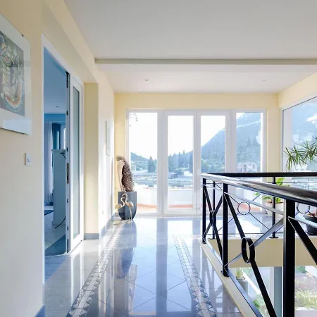 Апартаменты Waterfront Oasis-2 By Interhome Мали-Стон