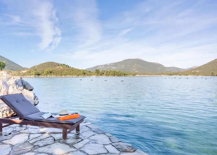 Waterfront Oasis-2 By Interhome