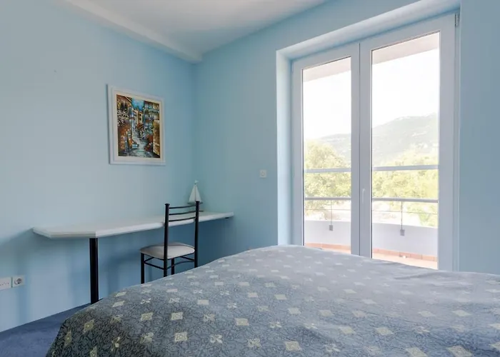 Waterfront Oasis-2 By Interhome مالي ستون