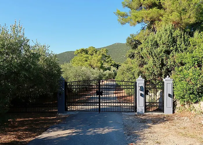 Waterfront Oasis-2 By Interhome * مالي ستون