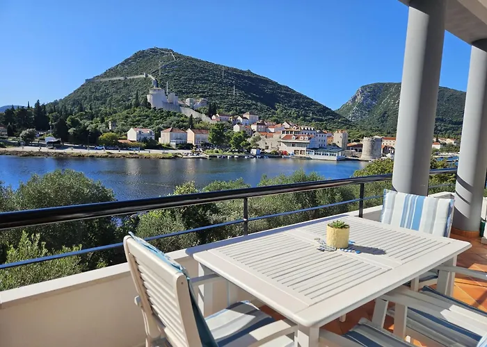 Waterfront Oasis-2 By Interhome شقة مالي ستون