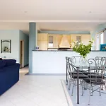 Waterfront Oasis-2 By Interhome Appartement *